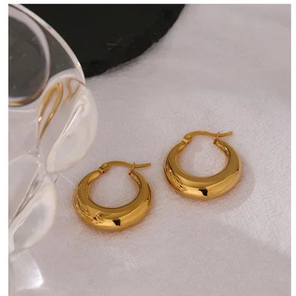 New 18K Gold Plated Round Hoop Earrings 9a - Picture 5 of 7